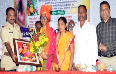 भिवडीच्या अर्चनाचे राज्य सेवा परीक्षेत यश