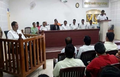 ....अखेर न्यायाधीश महोदयांकडून उदयनराजेंची निर्दोष मुक्तता