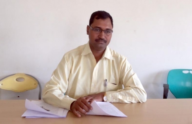 माहिती मागविणा-यांवर कारवाईचा फतवा फुसका - जिल्हयातील कार्यकर्त्यांनी केला निषेध