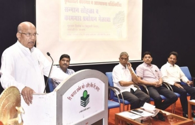 कामगार मेळाव्याचा उपक्रम स्तुत्य : सुभाषराव जोशी