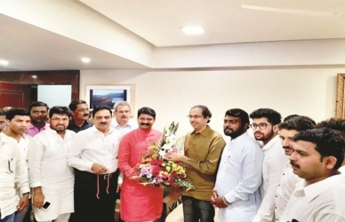 पुरूषोत्तम जाधव यांचा शिवसेनेत प्रवेश