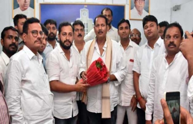 कराडच्या विकास कामासाठी नेहमी उपलब्ध- उदयनराजे