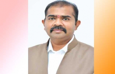 सातारच्या औद्योगीक क्षेत्रासह टोल नाक्यावरील दहशत मोडून काढणार - नरेंद्र पाटील