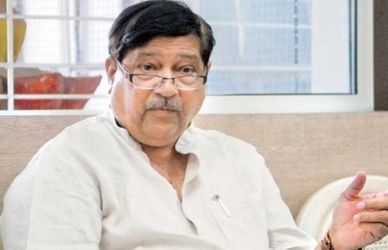 संजय काकडे यांची महत्त्वाची भूमिका, अनिल शिरोळे नाराज नाहीत-गिरीश बापट