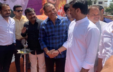 भाजपा आमदार लक्ष्मण जगताप आणि पार्थ पवार यांच्या भेटीने तर्कवितर्कांना उधाण