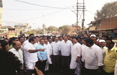 उदयनराजेंकडून सभास्थळाची पाहणी; नेत्यांच्या गाठीभेटी