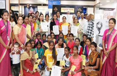 चंदूकाका सराफ आणि सन्स प्रा.लि. चा कार्पो-सोशल उपक्रम स्तुत्य -  वर्षा देशपांडे