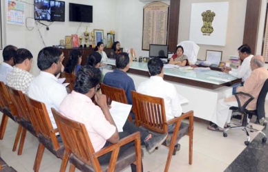 प्रचाराचे साहित्य एमसीएमसी समितीकडून पडताळणी करुन घेणे अनिवार्य