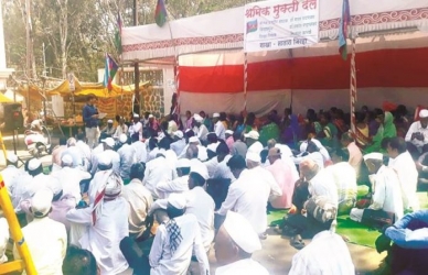 धरणग्रस्तांनी उपाशी राहून केला आत्मक्‍लेश