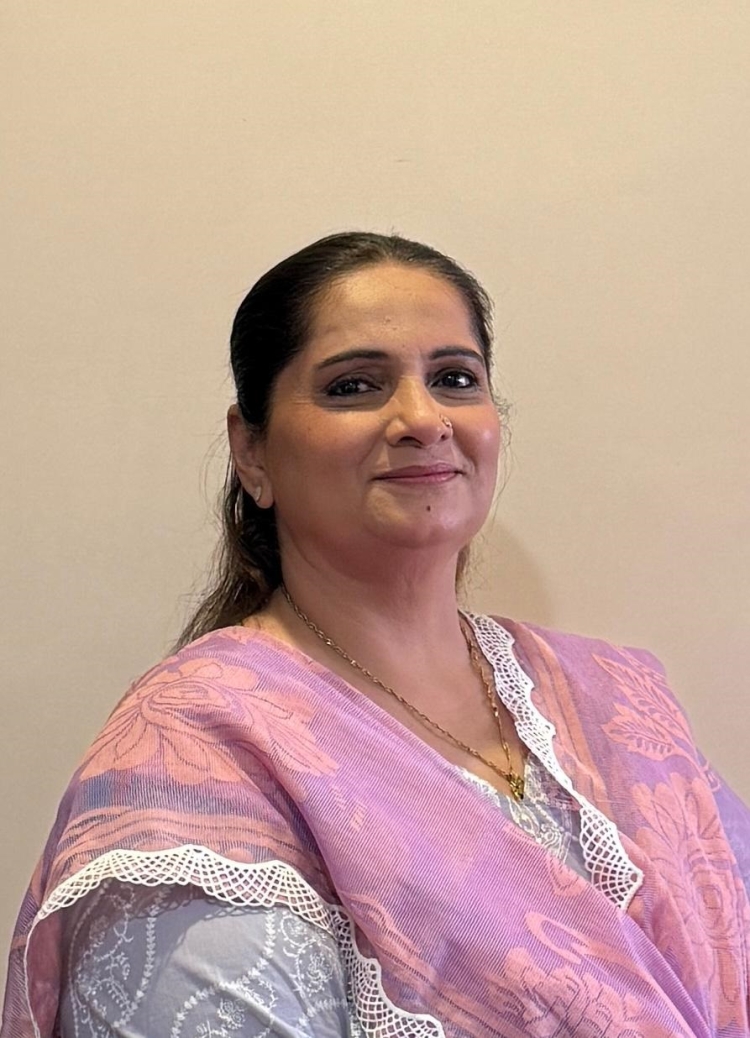 प्रभाग ४ मधून परवीन मेमन यांना वाढता जनसमर्थनाचा ओघ